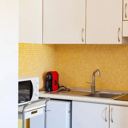 Casabianca Apartahotel 3*