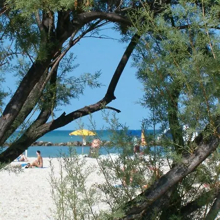 Casabianca Aparthotel 3*