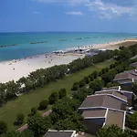 Casabianca Aparthotel