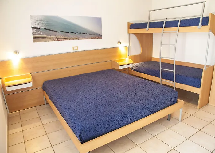 Casabianca Aparthotel 3*